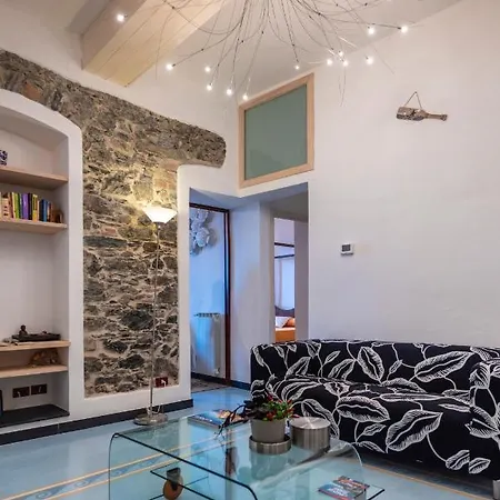 Apartment A Stelin Manarola